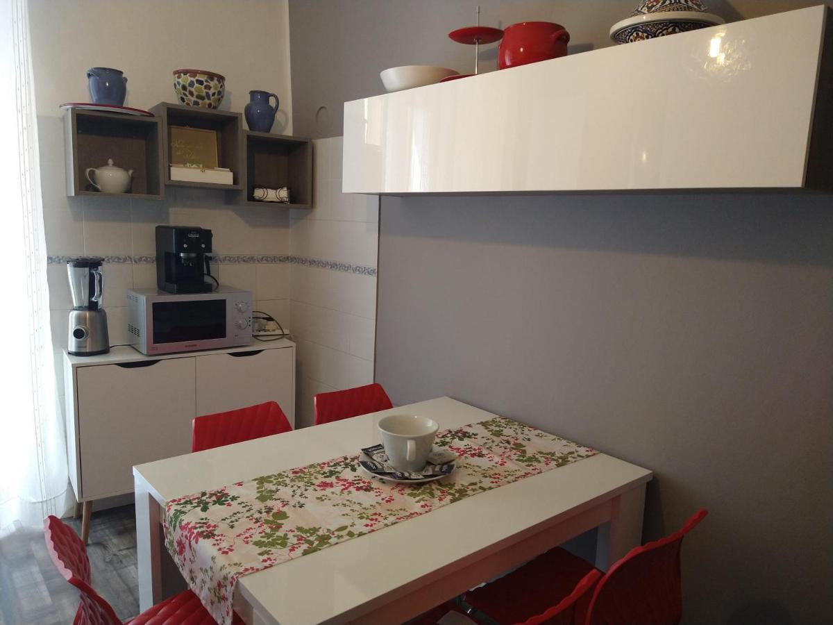Appartamentomonika Con Parcheggio Privato - Volano Exterior photo